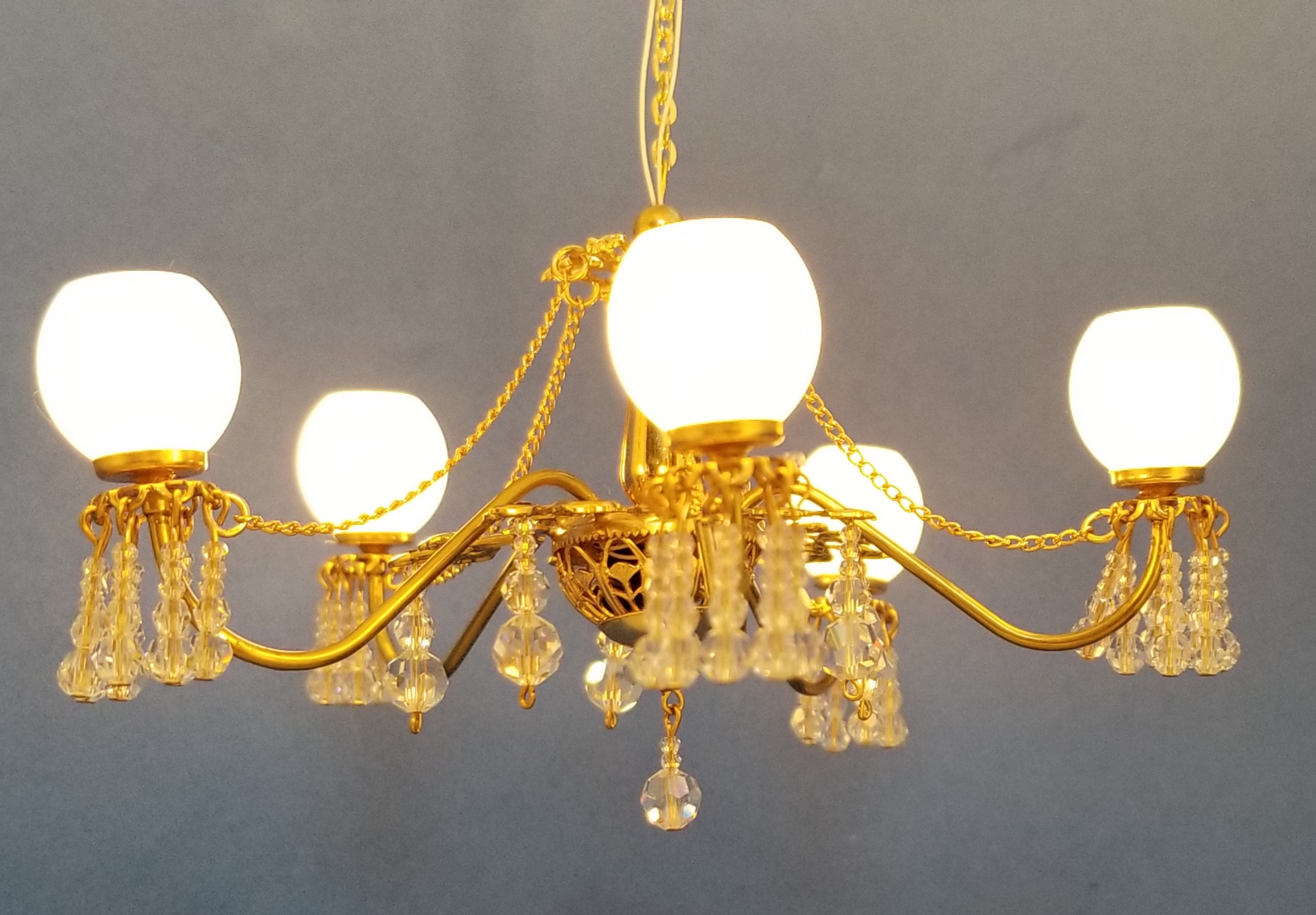 CH-BCH5-LED Elegant brass 5-arm chandelier with crystals